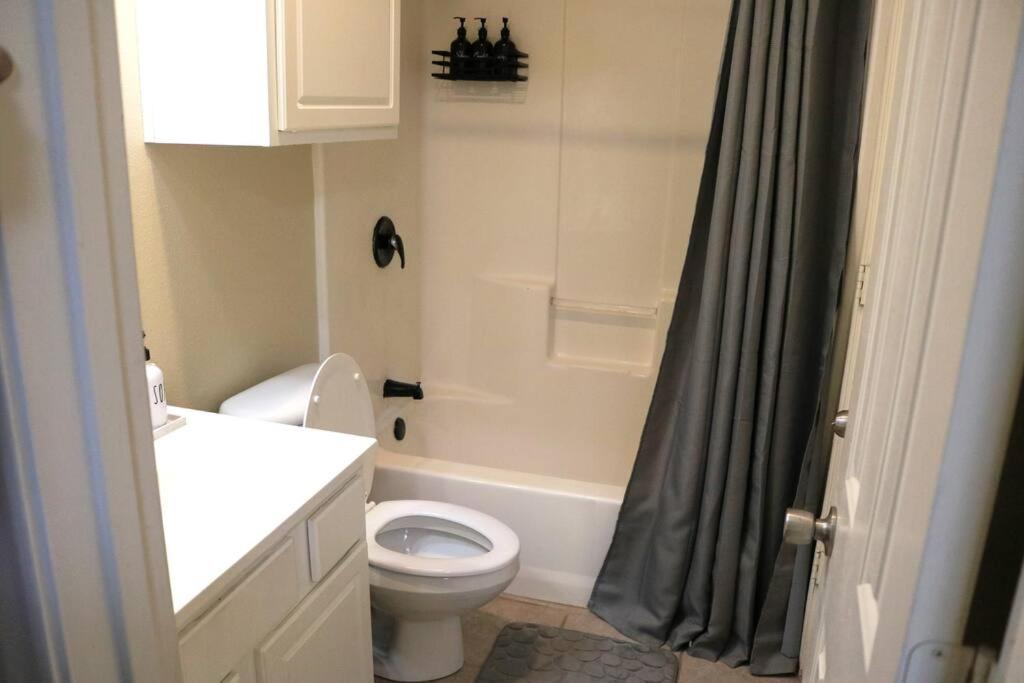 Lubbock Haven 3Beds, 3 Baths Apartment Ngoại thất bức ảnh